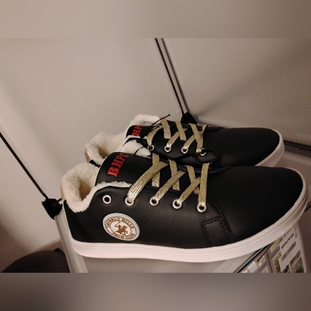 New Lace Up Women Black Sneakers with Gold Laces Size 9